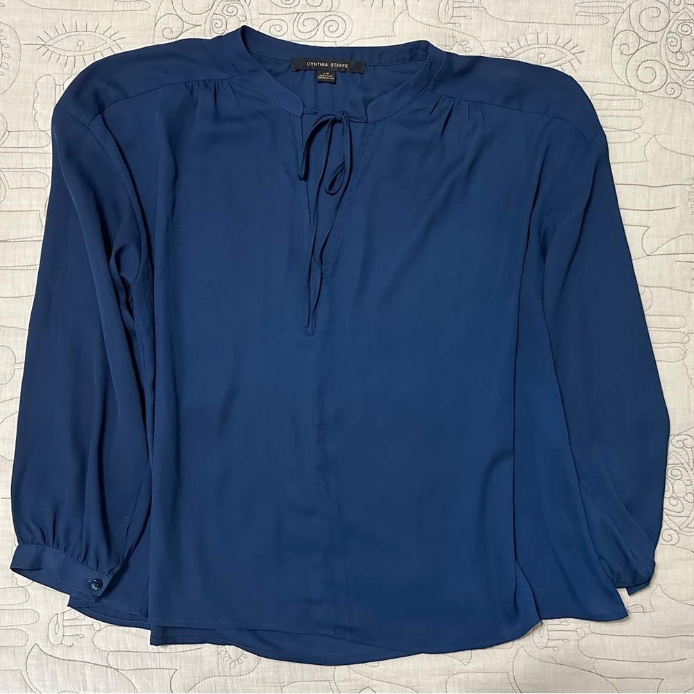 Cynthia Steffe Women's Navy Tie-Neck Blouse